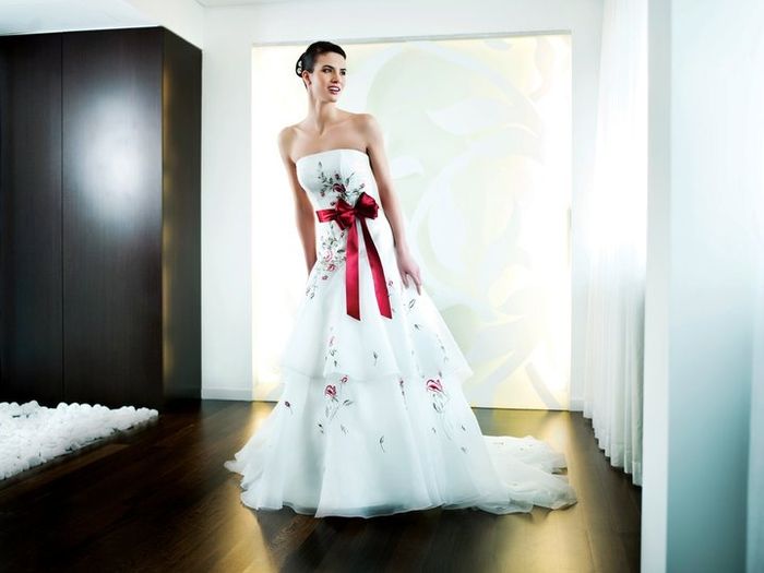 Anteprima vestiti sposa 2012