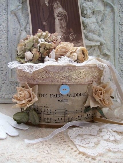 Torta nuziale vintage