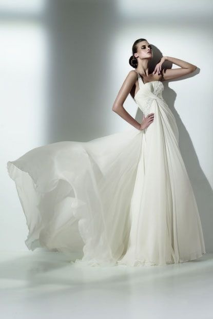 Pronovias 2012