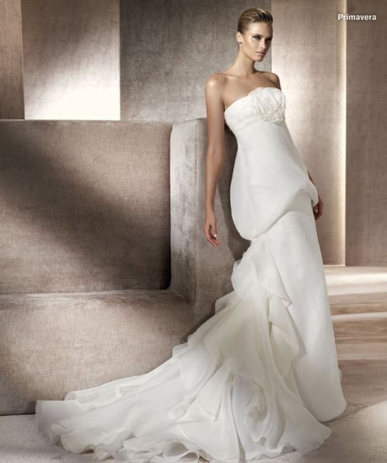 Abiti da sposa Manuel Mota per Pronovias 2012