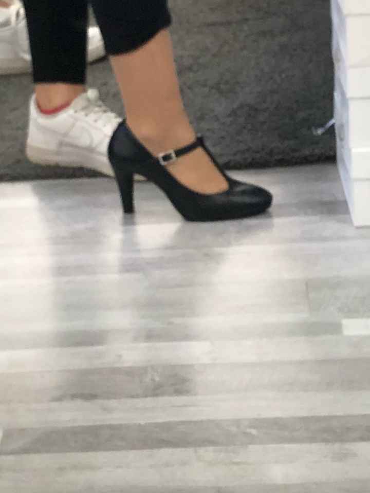 Le mie scarpe... che ve ne pare???? - 1