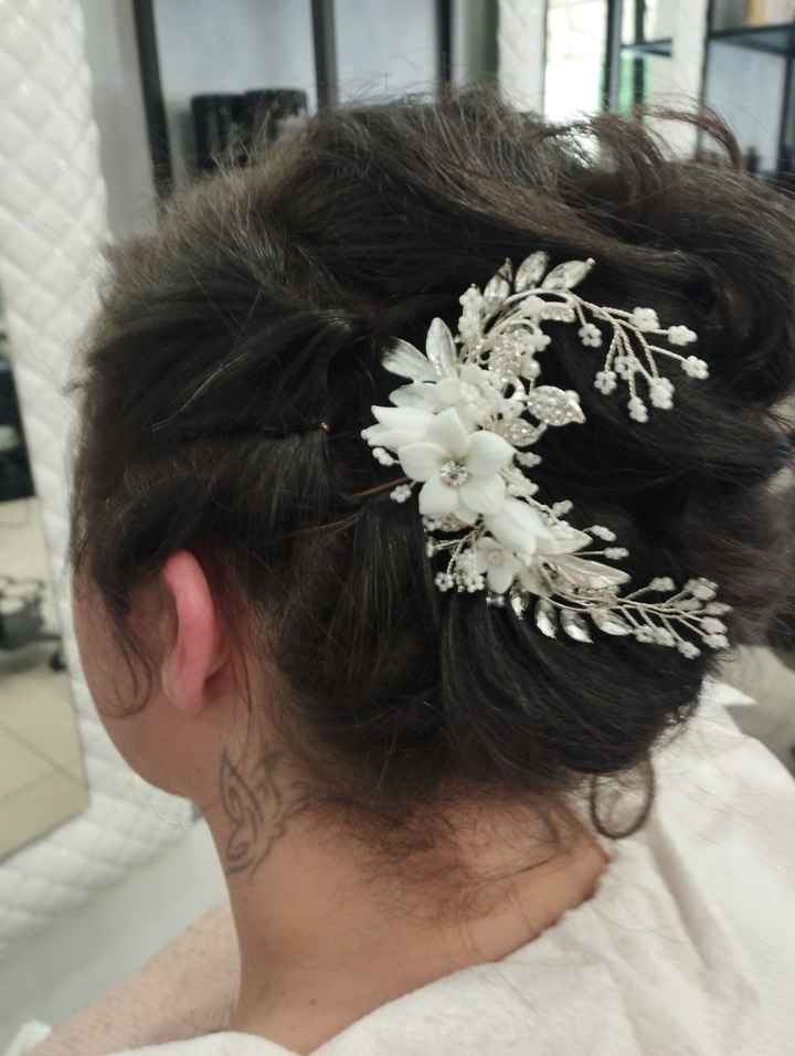 Spose con i capelli corti, come arricchirete la vostra acconciatura? - 2