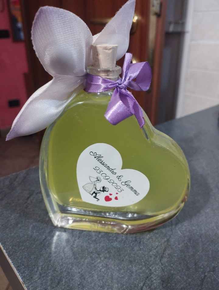 Alla ricerca delle bomboniere - 1