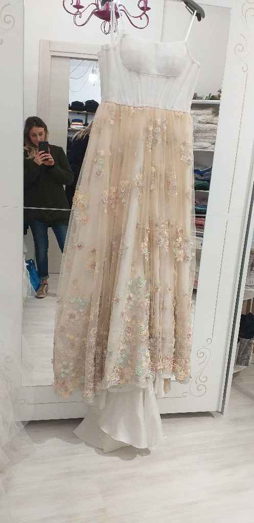 Spose mamme: in bianco? Velo? (cosa ne pensate, mamme e non) - 1