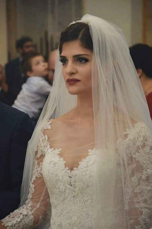 Consiglio make-up con rossetto rosso 3