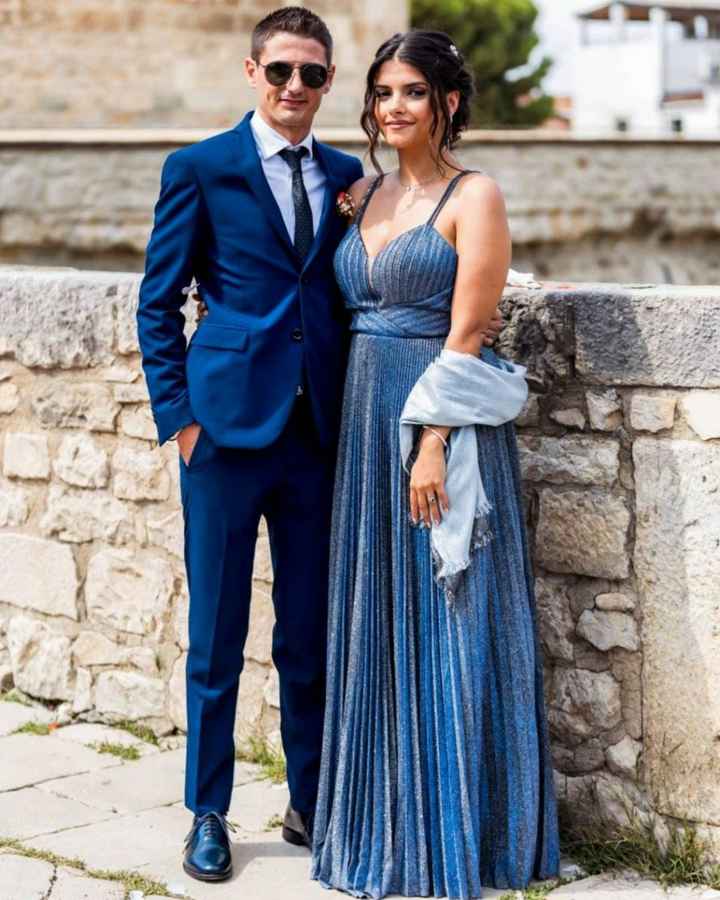 Postate una foto di voi due 👇 - 1