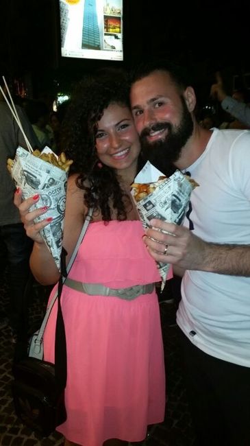 Sondaggio :) chi è il "bello"della coppia?  - 1