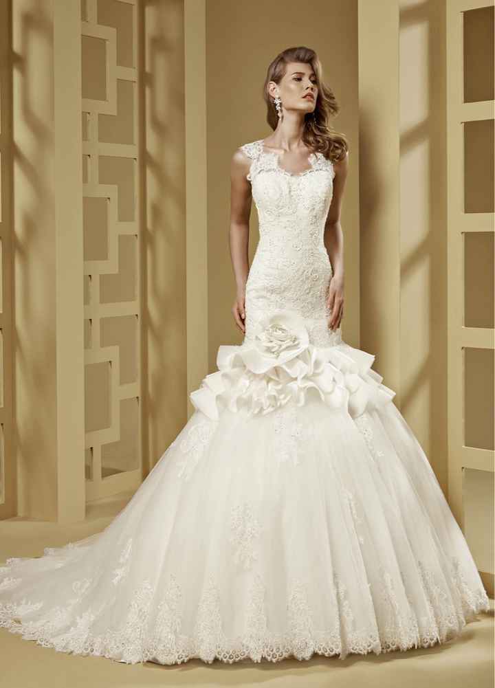 Chi mi fa vedere gli abiti che pensavate di scegliere e poi avete cambiato? - 1