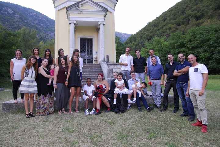 foto di gruppo "simpatica" diceva