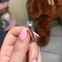 Parlaci del tuo anello di fidanzamento e scarica il regalo - 1