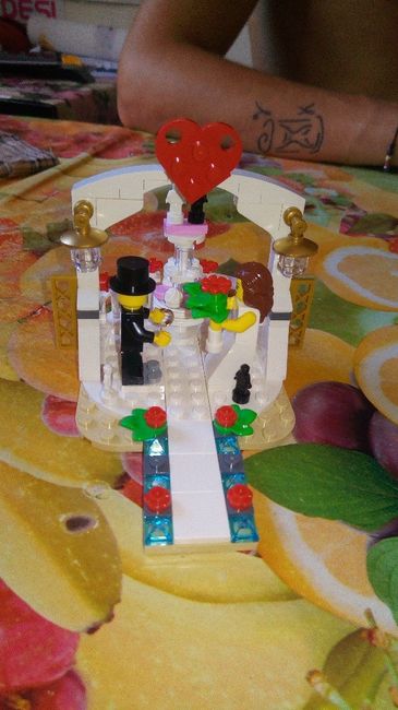 Regalo cake topper!! - 1