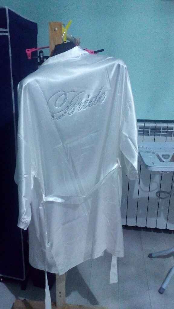 Idee per personalizzare la vestaglia della sposa! - 1