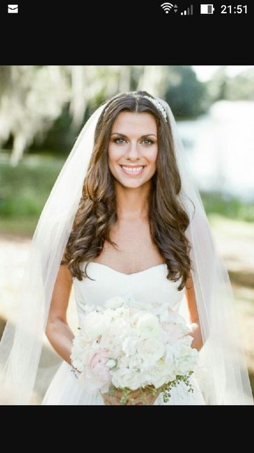 Acconciatura capelli sciolti e velo - 2