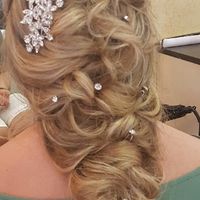 Acconciatura: treccia spettinata/spiga - 1