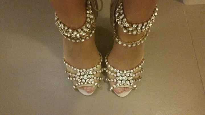 Ho trovato le scarpe!! follia! - 1