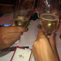 E ora mostraci una foto del tuo anello di fidanzamento! - 1