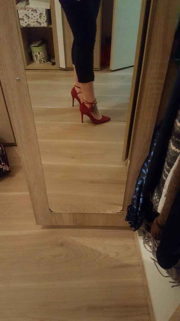 Colore scarpe... il vostro? - 1