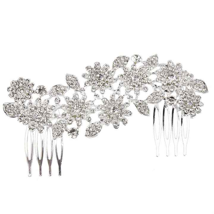  Capelli sciolti o pettinatura raccolta? - 1