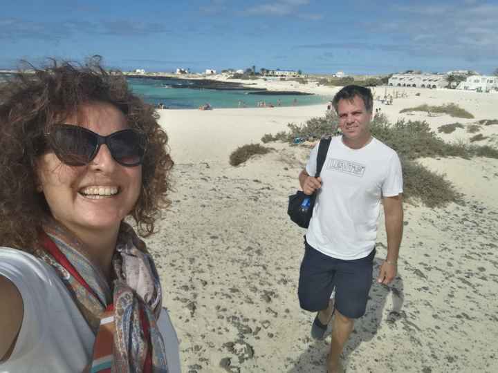 Postate una foto di voi due 👇 - 1