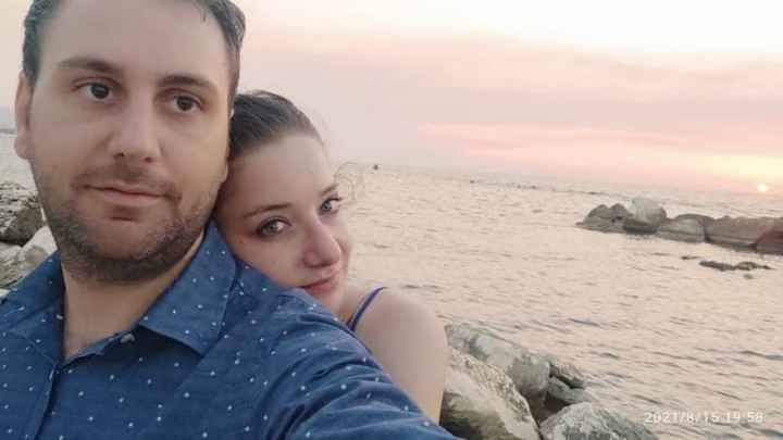 Postate una foto di voi due 👇 - 1