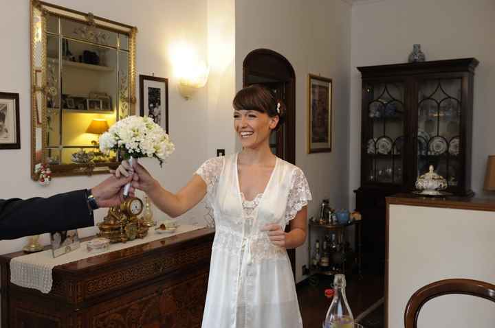 Cosa indosserete prima di indossare l'abito? - 1