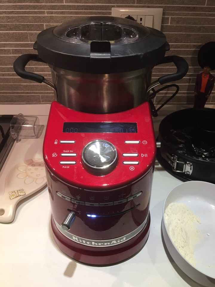 Kenwood chef major titanium o kitchen aid? - 1