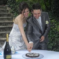 al taglio della torta...scherzo di mia sorella!