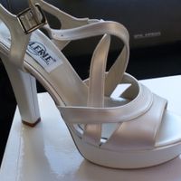 Mostratemi le vostre......scarpe & acconciatura! - 1