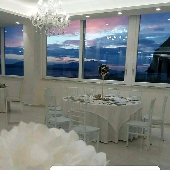 Che ne dite di un matrimonio a tema "la bella e la bestia?"😍 - 1