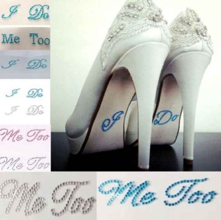 Wedding shoe stickers: sì o no? 👠 - 1
