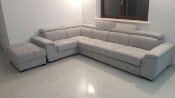 Divano poltrone e sofà aiutoooooo - 1