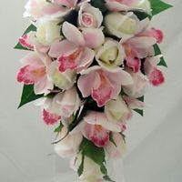 Bouquet rotondo o a cascata? - 3