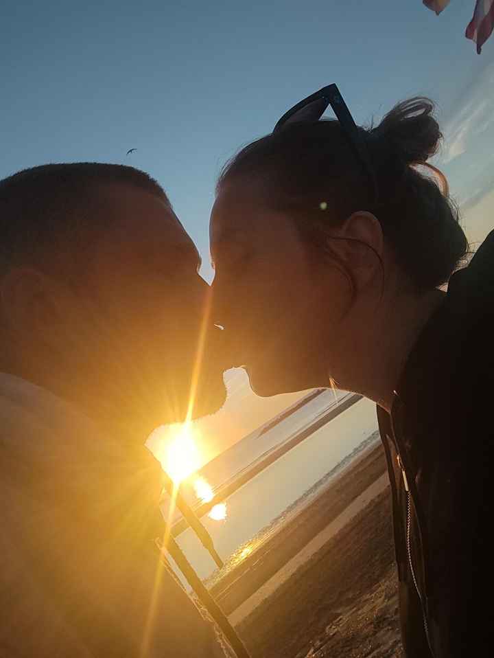 Postate una foto di voi due 👇 - 1