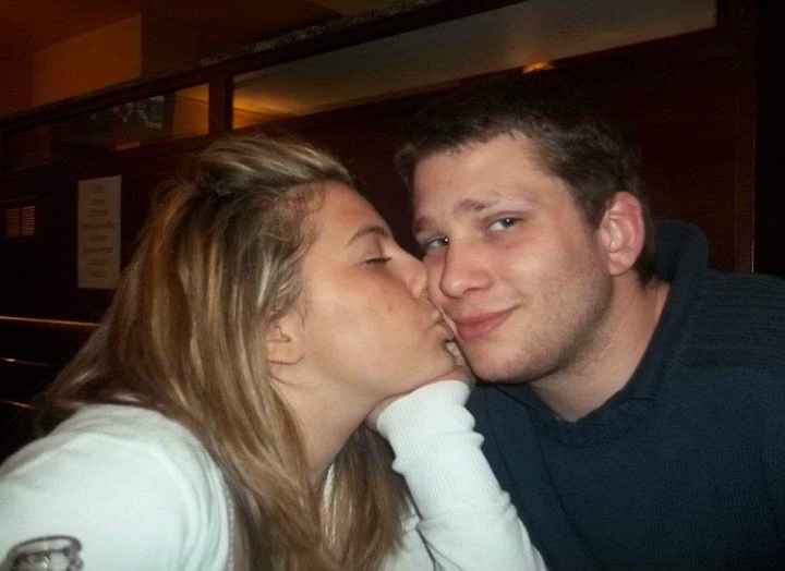 Piccolo giochino: postiamo i nostri baci da fidanzati - 1