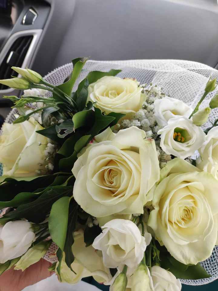 Bouquet per la promessa di matrimonio: ecco come deve essere
