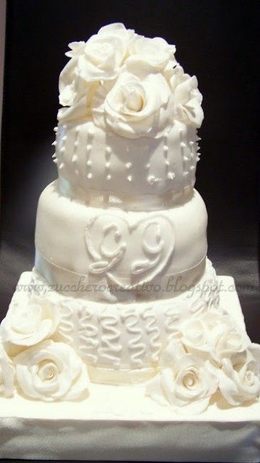 wedding cake.