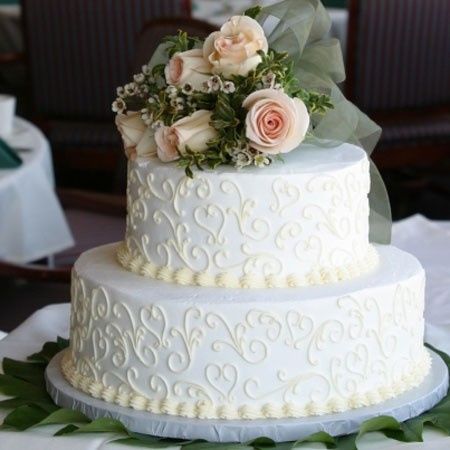 wedding cake.