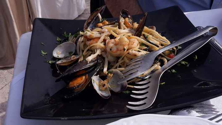 Linguine Black & Yellow ai frutti di mare
