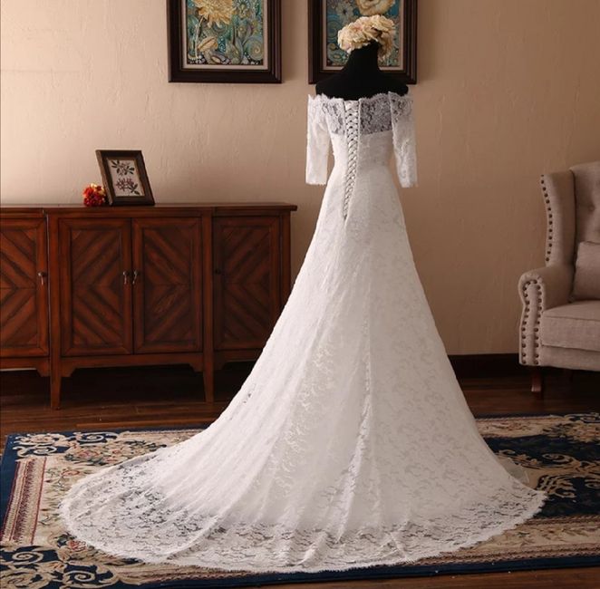 Avete già trovato il vostro abito da sposa? 👰 4