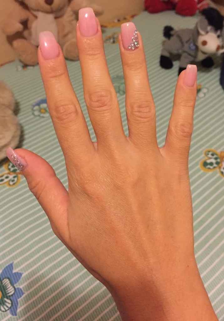 Ecco le mie unghie...le adoro - 3