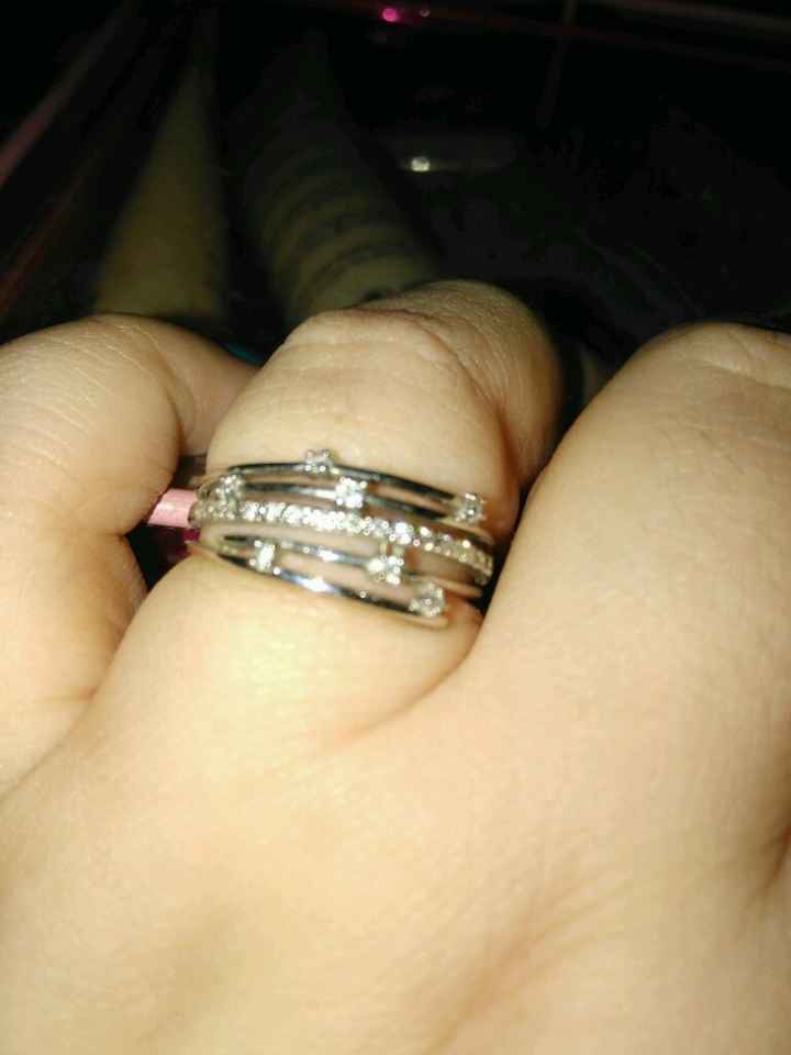 I vostri anelli di fidanzamento: vogliamo vederli! - 1