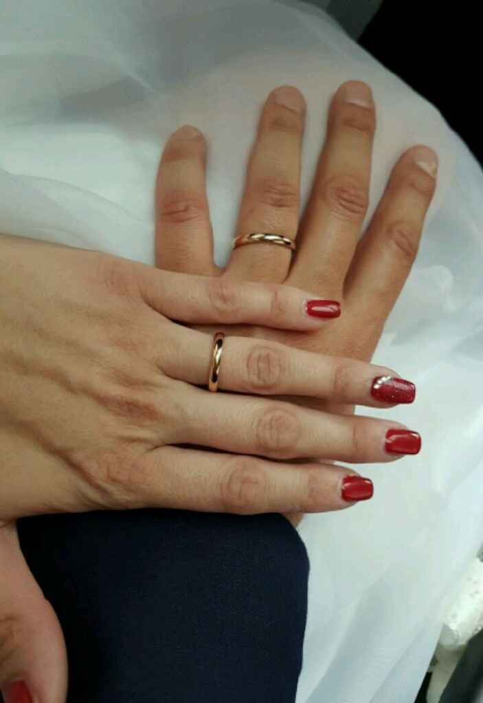 Manicure... glitter si o no? - 1