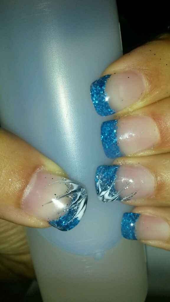 Sono la testimone e a 5 giorni del matrimonio colpo di fulmine - 1