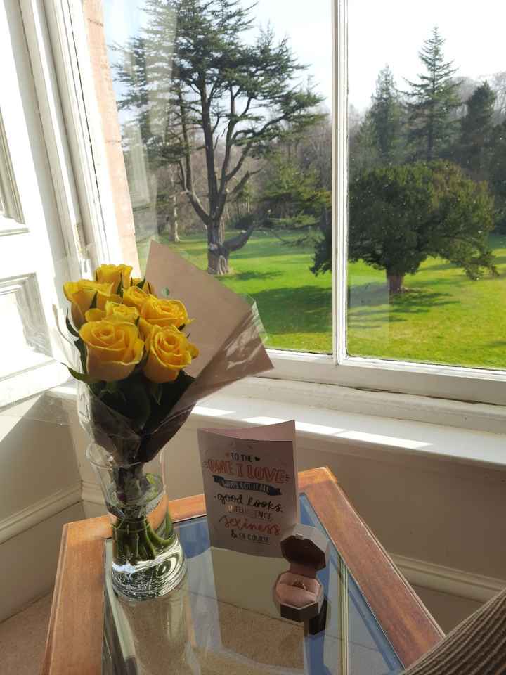 E ora mostraci una foto del tuo anello di fidanzamento! - 2