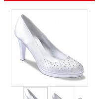 Quanto vi sono costate le scarpe da sposa? - 1