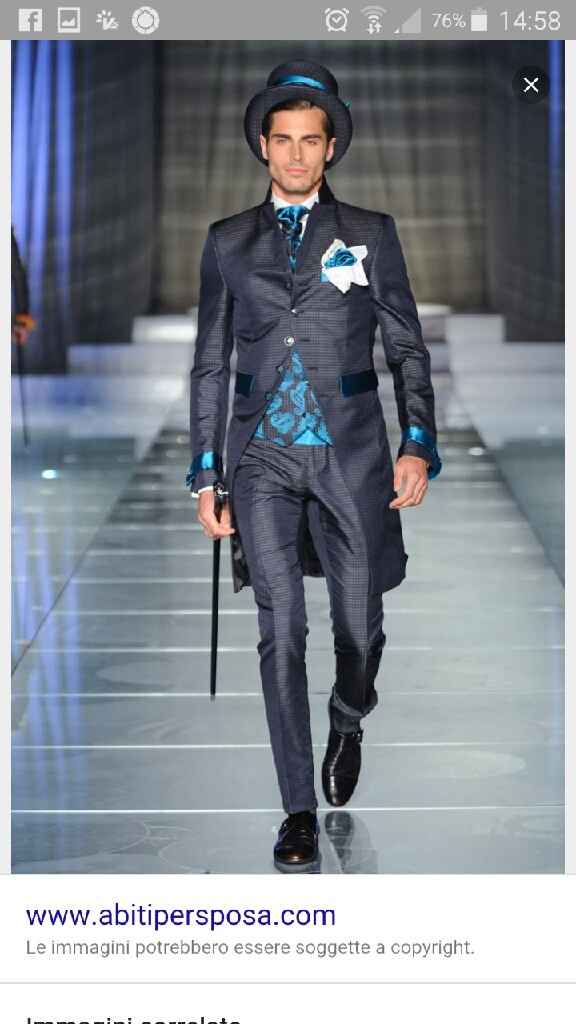 Abito blù scuro o nero? - 2