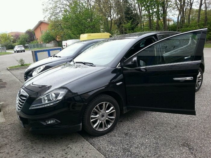 Che auto avete scelto per il vostro matrimonio? - 1