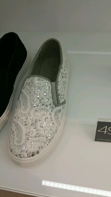 Scarpe di riserva - 1