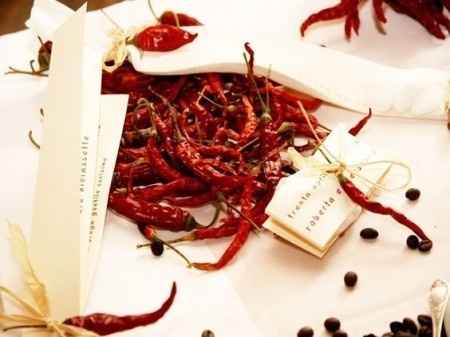 PEPERONCINO - BOMBONIERE GASTRONOMICHE