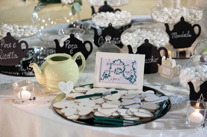 CONFETTATA CON GUESTBOOK